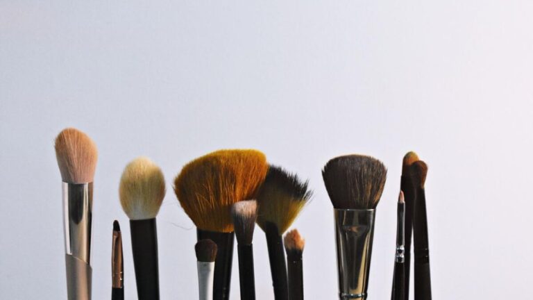 Sell Makeup Online