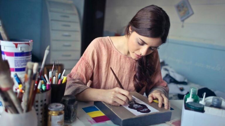 Hobbies That Make Money