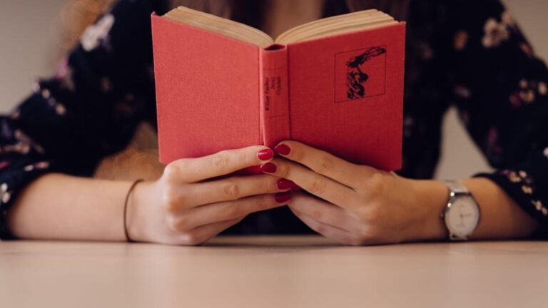 Get Paid To Read Books
