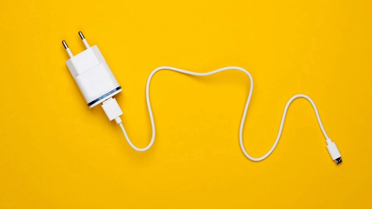 How To Get A Free Phone Charger: 9 Legit Ways