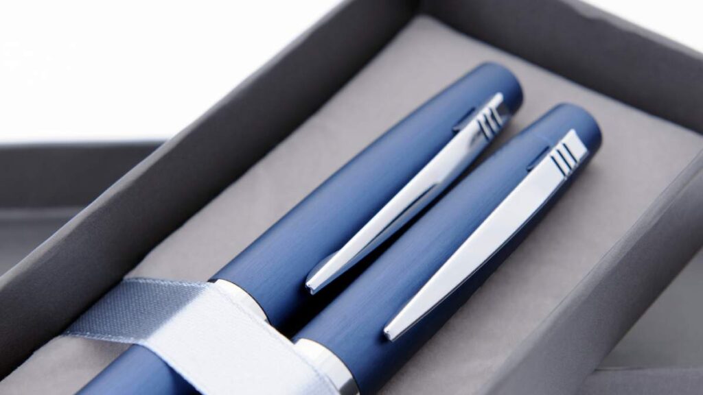 25 Best Places To Get Free Pens by Mail (All Year-Round)