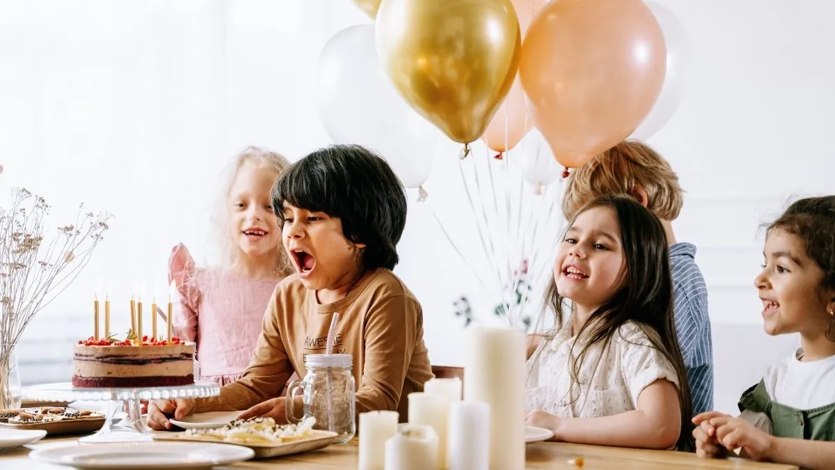 70+ Cheap Party Favors for Kids That Won’t Break the Bank