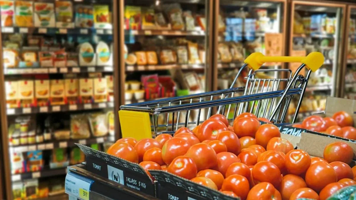 7 Cheap Grocery Stores Near Me (Compared)